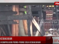 PASCA KEBAKARAN, KORBAN KUMPULKAN PUING PUING SISA KEBAKARAN
