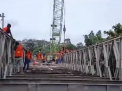 PENGERJAAN PEMASANGAN JEMBATAN BAILEY SUDAH MENCAPAI 80%