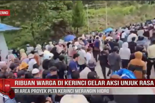 RIBUAN WARGA DI KERINCI GELAR AKSI UNJUK RASA DI AREA PROYEK PLTA KERINCI MERANGIN HIDRO