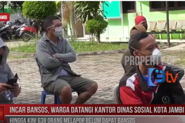 INCAR BANSOS, WARGA DATANGI KANTOR DINAS SOSIAL KOTA JAMBI