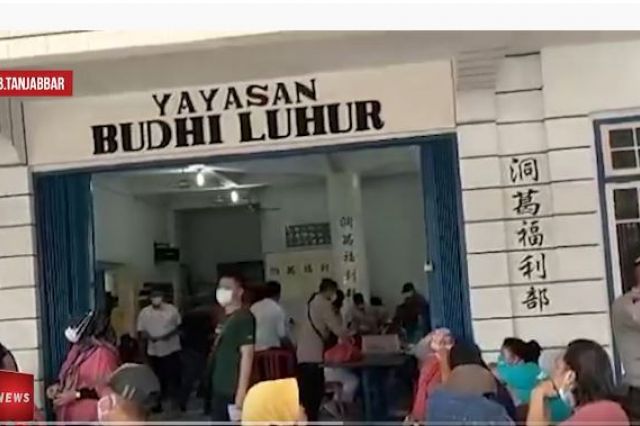 WARGA TANJAB BARAT ANTUSIAS IKUT VAKSINASI DI BULAN RAMADHAN