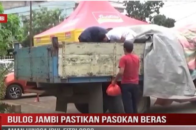 BULOG JAMBI PASTIKAN PASOKAN BERAS AMAN HINGGA IDUL FITRI 2022