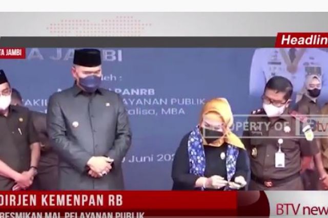 DIRJEN KEMENPAN RB RESMIKAN MAL PELAYANAN PUBLIK