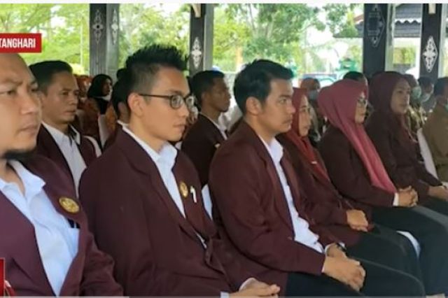 BUPATI : PERAWAT HARUS PAHAM ETIKA PROFESI