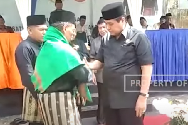 HBA RESMIKAN GELANGGANG PENCAK SILAT DEBALANG NEGERI