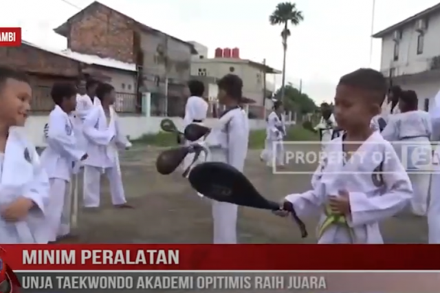 MINIM PERALATAN, UNJA TAEKWONDO AKADEMI OPITIMIS RAIH JUARA