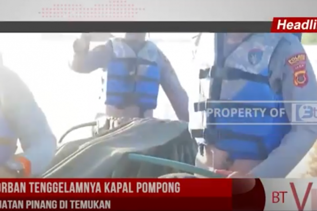KORBAN TENGGELAMNYA KAPAL POMPONG MUATAN PINANG DI TEMUKAN