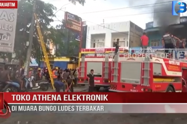 TOKO ATHENA ELEKTRONIK DI MUARA BUNGO LUDES TERBAKAR