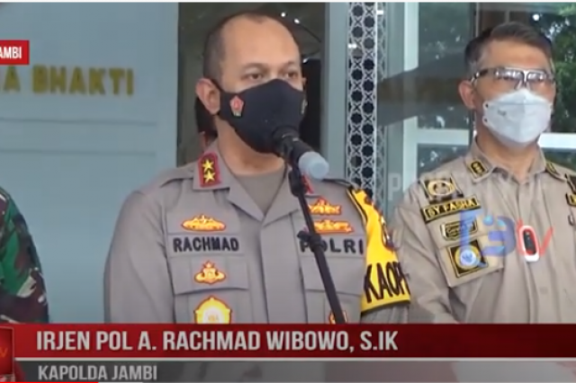 Kapolda dan Walikota Jambi tinjau posko penyekatan PPKM level 4