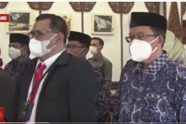 GUBERNUR JAMBI KUKUHKAN PENGURUS FORUM KOORDINASI PENCEGAHAN TERORISME