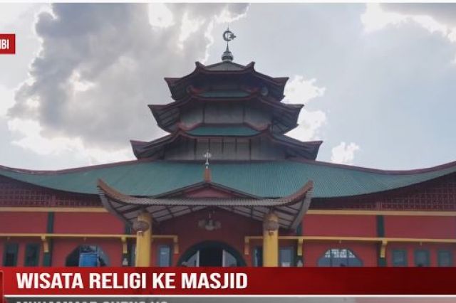 WISATA RELIGI KE MASJID MUHAMMAD CHENG HO